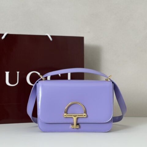 GUCCI  专柜品质，顶级原单货，实物实拍！款号846705浅紫光皮
