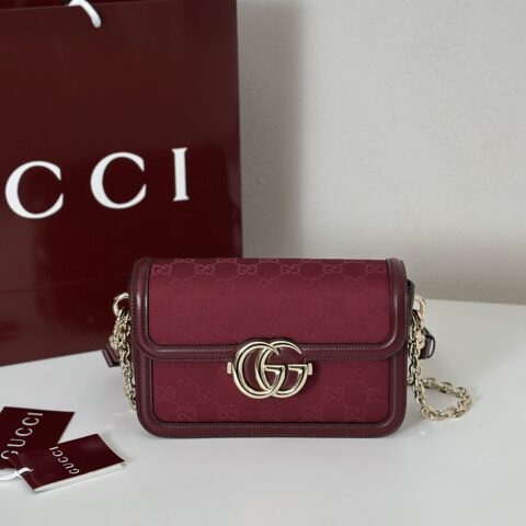 GUCCI专柜品质，顶级原单货，实物实拍！826761安可拉红/帆布