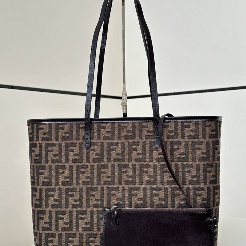 FENDI 双F老花手提单肩TOTE包 | 购物包 款号8338
