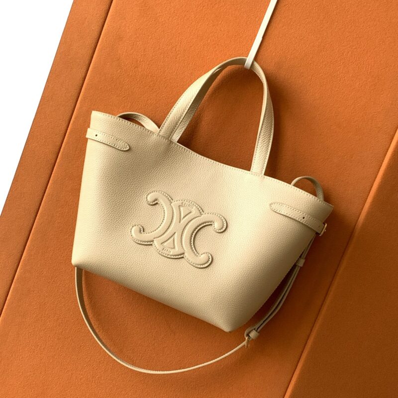 CELINE 最新秋冬CABAS ANAIS 粒面牛皮革手袋👜 小号 款号：118613
