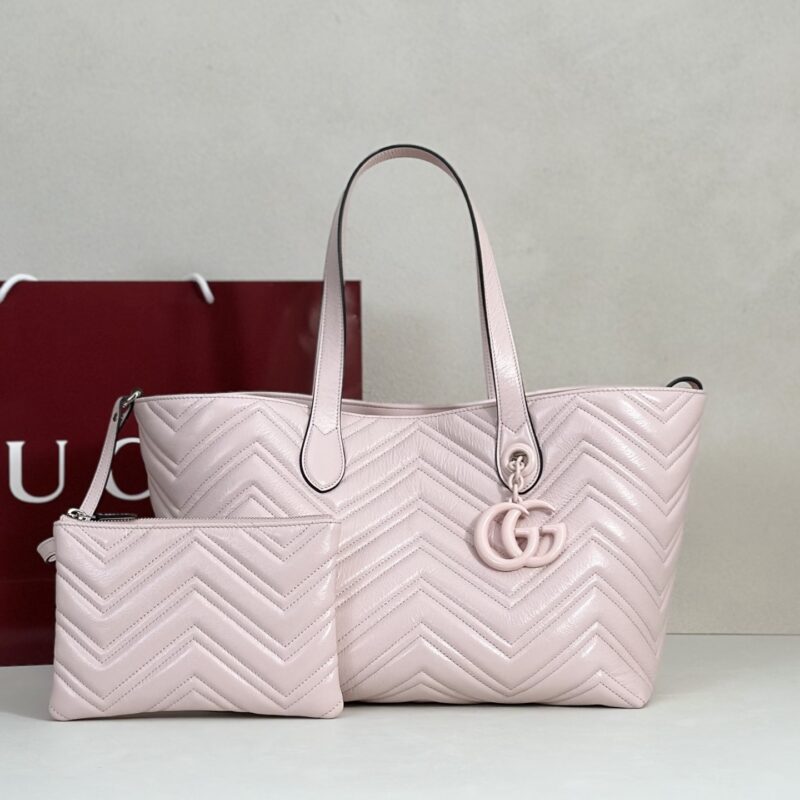 GUCCI 专柜品质，顶级原单货，实物实拍！款号855279粉色