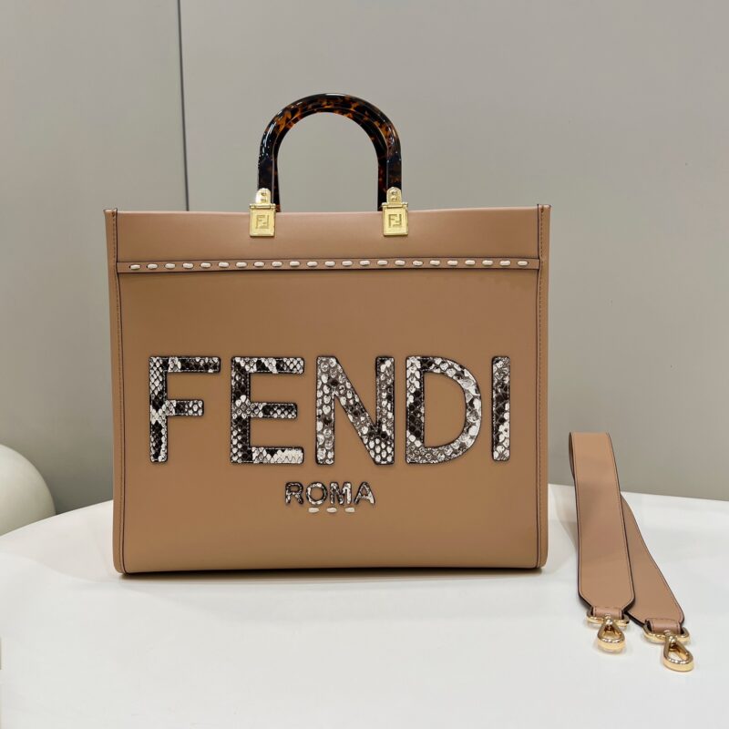 FENDI 阳光TOTE全牛皮颜值爆表 款号8518杏