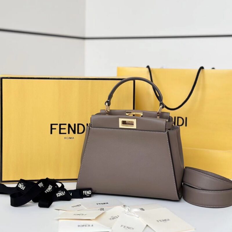 FENDI peekaboo 经典款 款号:2125