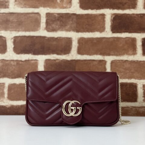 GUCCI 专柜品质，顶级原单货，实物实拍！款号751526酒红配白