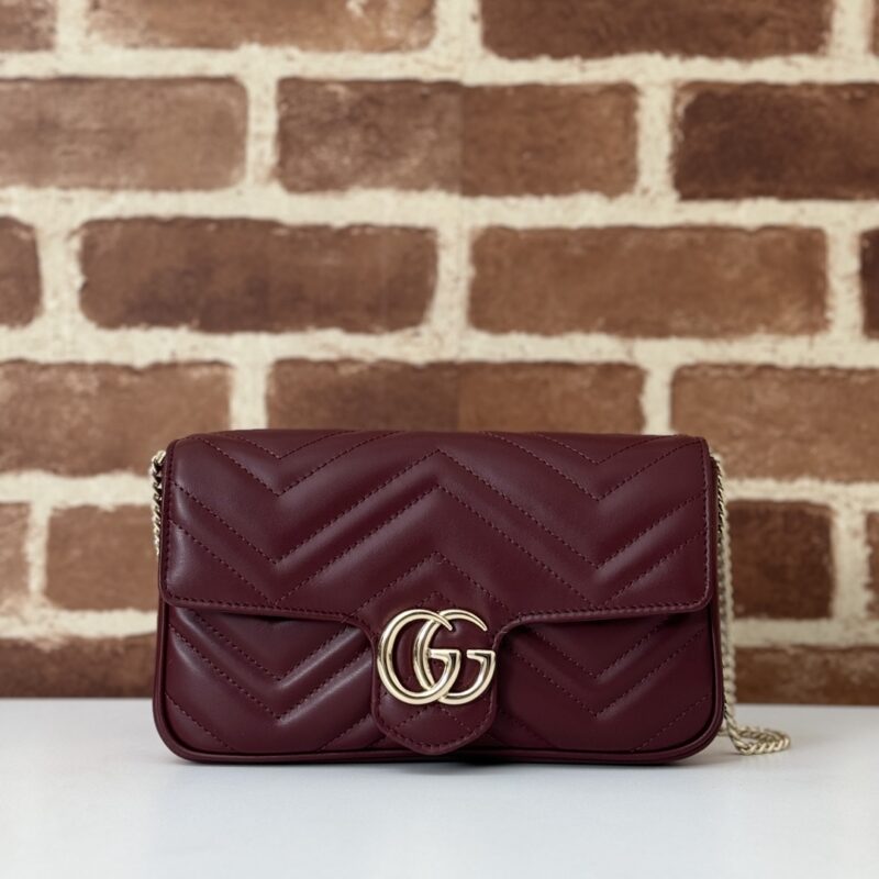 GUCCI 专柜品质，顶级原单货，实物实拍！款号751526酒红配白
