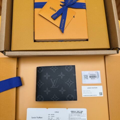 LV M62545短夾《特級免稅》♻️[官方专版·一級材料·全鋼五金· 动态芯片·全套包裝