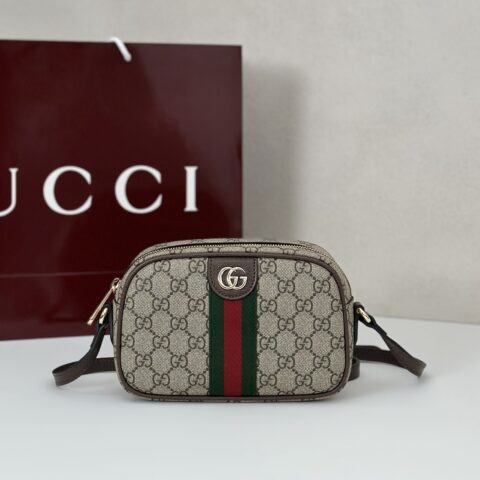 GUCCI 专柜品质，顶级原单货，实物实拍！款号838480啡胶