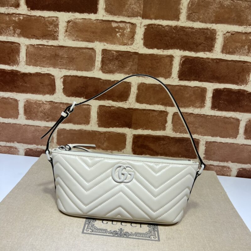 GUCCI 专柜品质，顶级原单货，实物实拍！款号739166白皮白G