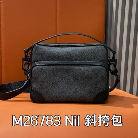 【原单精品】M26783黑灰色 男包邮差包 本款 Nil 斜挎包
