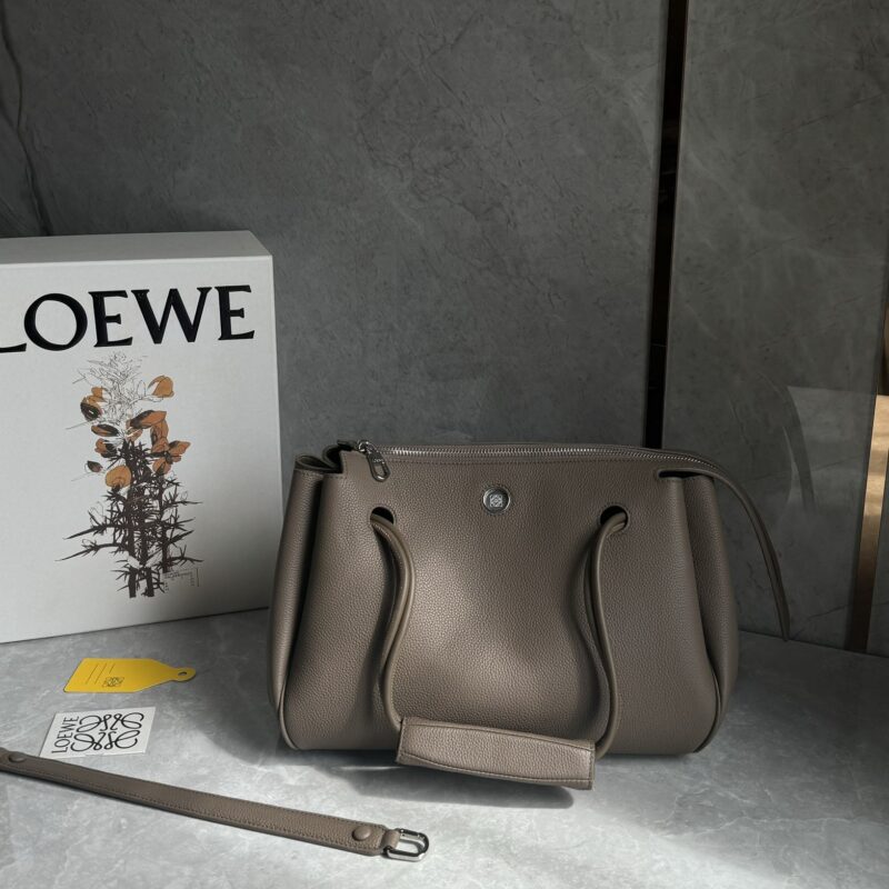 LOEWE 新款Madrid荔枝纹现货秒发 马德里手袋 0806