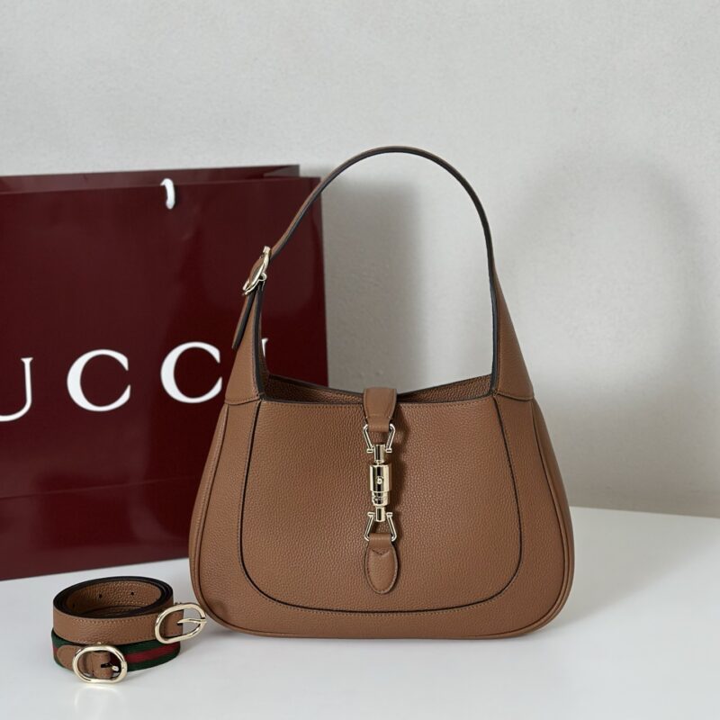 GUCCI 专柜品质，顶级原单货，实物实拍！款号810232棕色荔枝