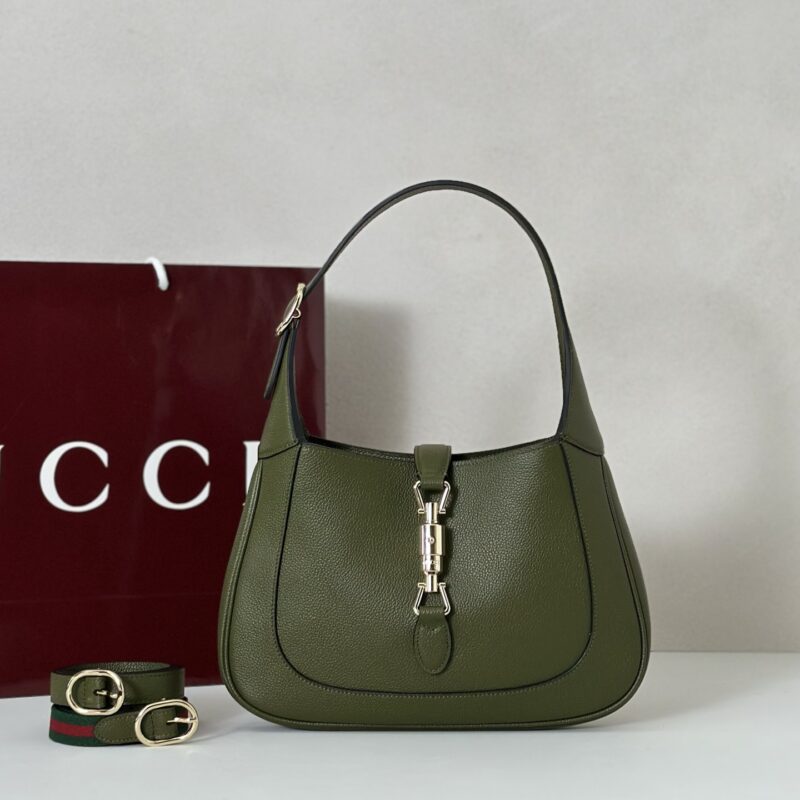 GUCCI 专柜品质，顶级原单货，实物实拍！款号810232绿色荔枝