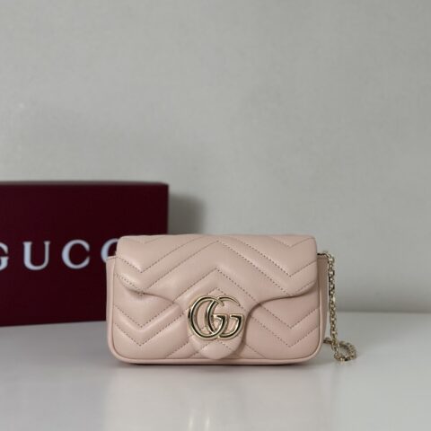 GUCCI专柜品质，顶级原单货，实物实拍！款号841290柔粉色