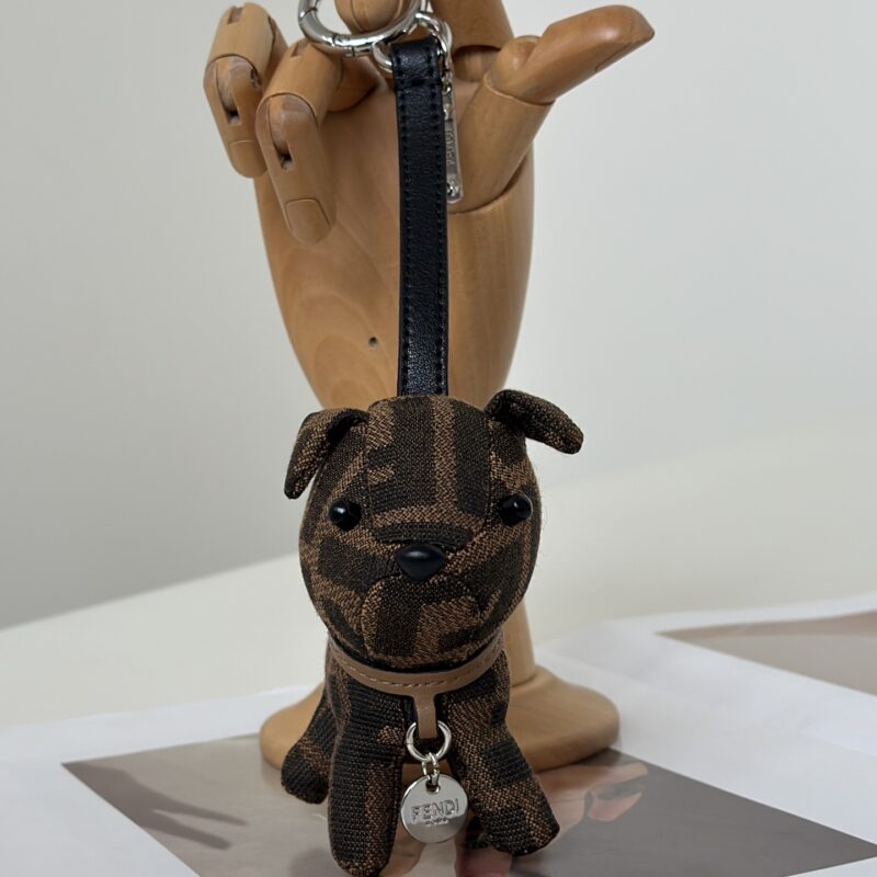 FENDI 小狗挂饰 款号:66817