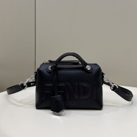 FENDI by the way 波士顿手提袋 款号8286克
