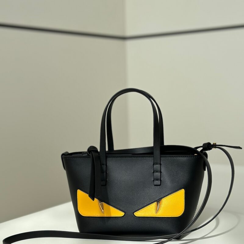 FENDI 新品mini Roll 独家定制小牛皮 款号 8675