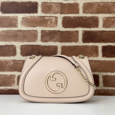 GUCCI 专柜品质，顶级原单货，实物实拍！款号815715新浅粉