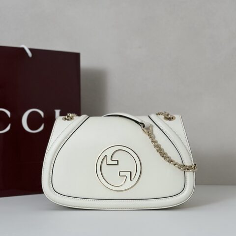 GUCCI 专柜品质，顶级原单货，实物实拍！款号815715米白