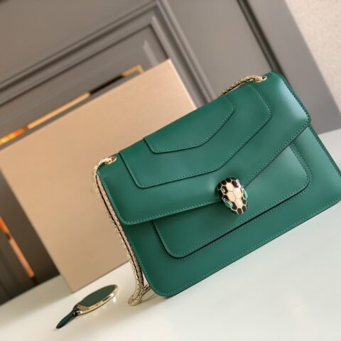 BVLGARI 专门为亚洲女性设计的一个新款 290323