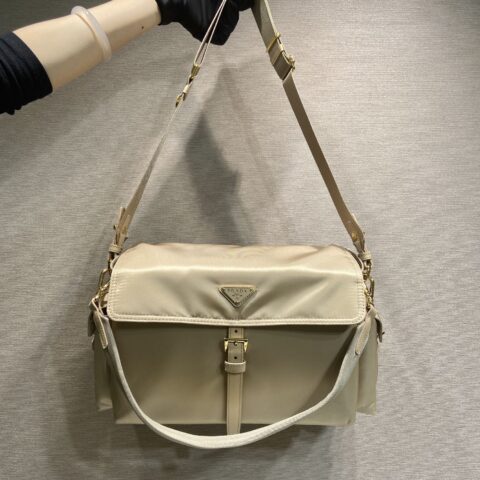 PRADA 新款邮差包 1BD391大号