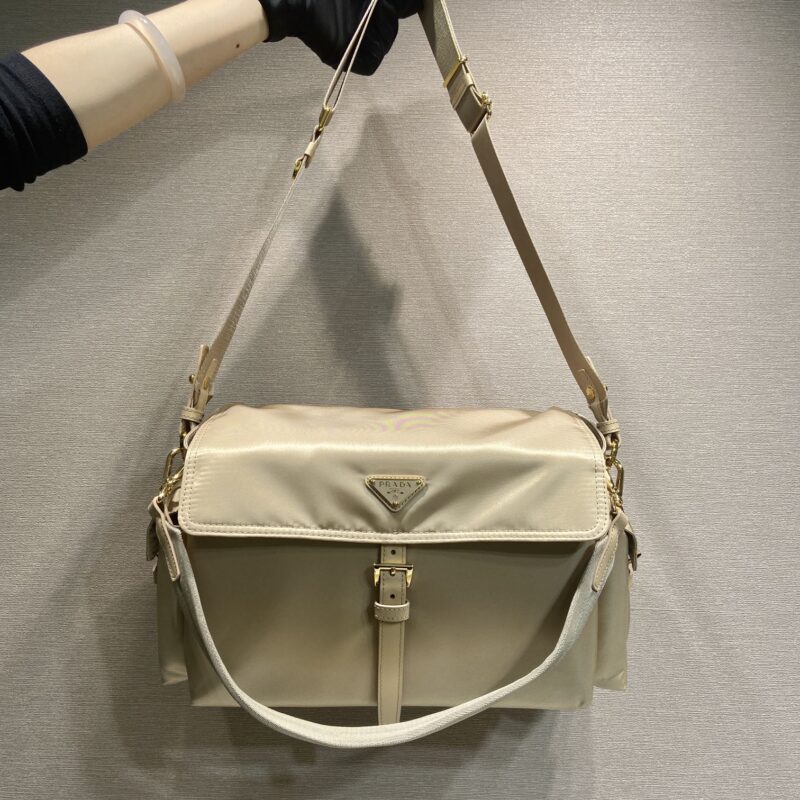 PRADA 新款邮差包 1BD391大号