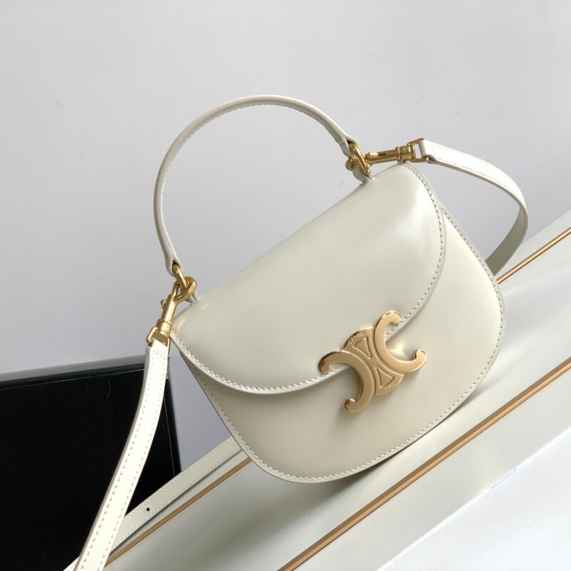 CELINE  23早春新品 Mini Besace光滑牛皮革凯旋门包 型号：110412