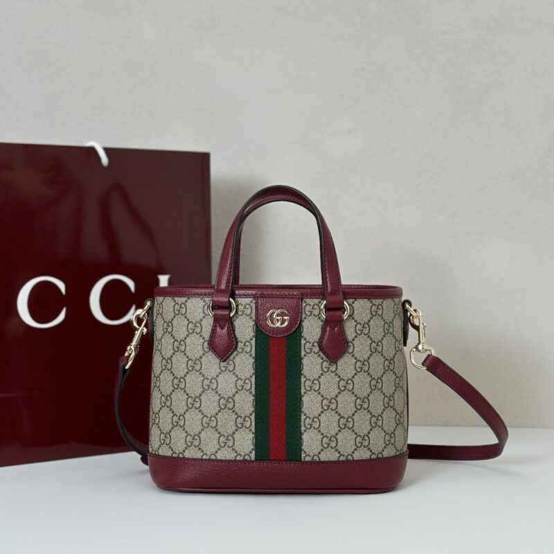 GUCCI 专柜品质，顶级原单货，实物实拍！款号836848啡胶/安可拉红