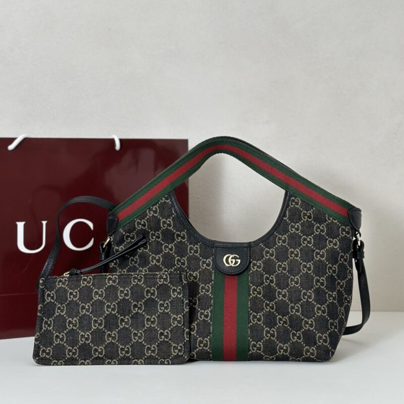 GUCCI 专柜品质，顶级原单货，实物实拍！款号860845克牛仔布