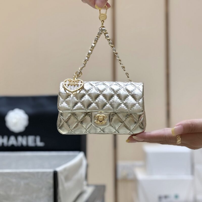CHANEL 25A明星款超mini cf挂包👜 AP4760
