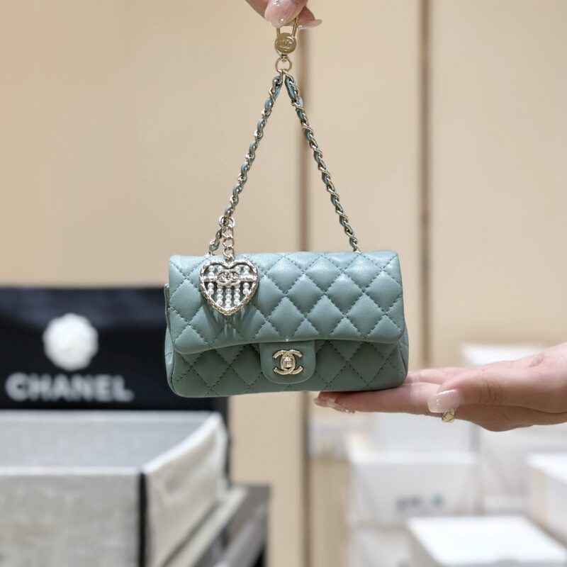 CHANEL 25A明星款超mini cf挂包👜 AP4760