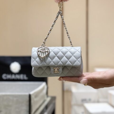 CHANEL 25A明星款超mini cf挂包👜 AP4760