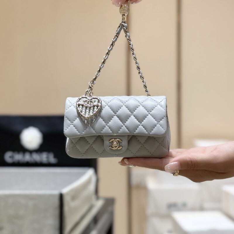 CHANEL 25A明星款超mini cf挂包👜 AP4760