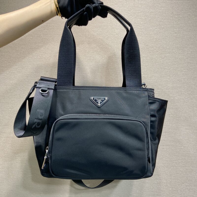 PRADA 新款妈咪包 1BG582小号