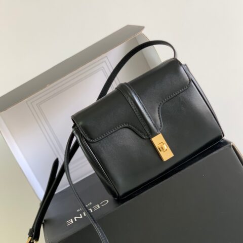 CELINE  SOFT 16迷你光滑牛皮革手袋 编号：10L352