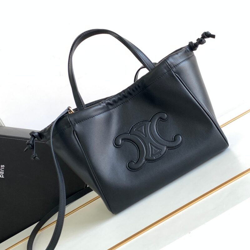 CELINE 小号光滑牛皮革抽绳包 最新MINI CUIR CABAS 型号:111013