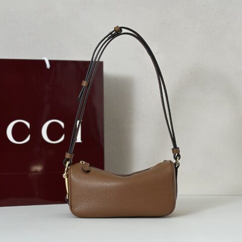GUCCI 专柜品质，顶级原单货，实物实拍！款号860784棕色