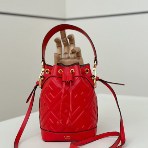 FENDI 标准性小号MON TRESOR水桶包 款号:8637A