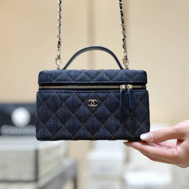 CHANEL 26P LP牛仔饭盒包👜 AP4385