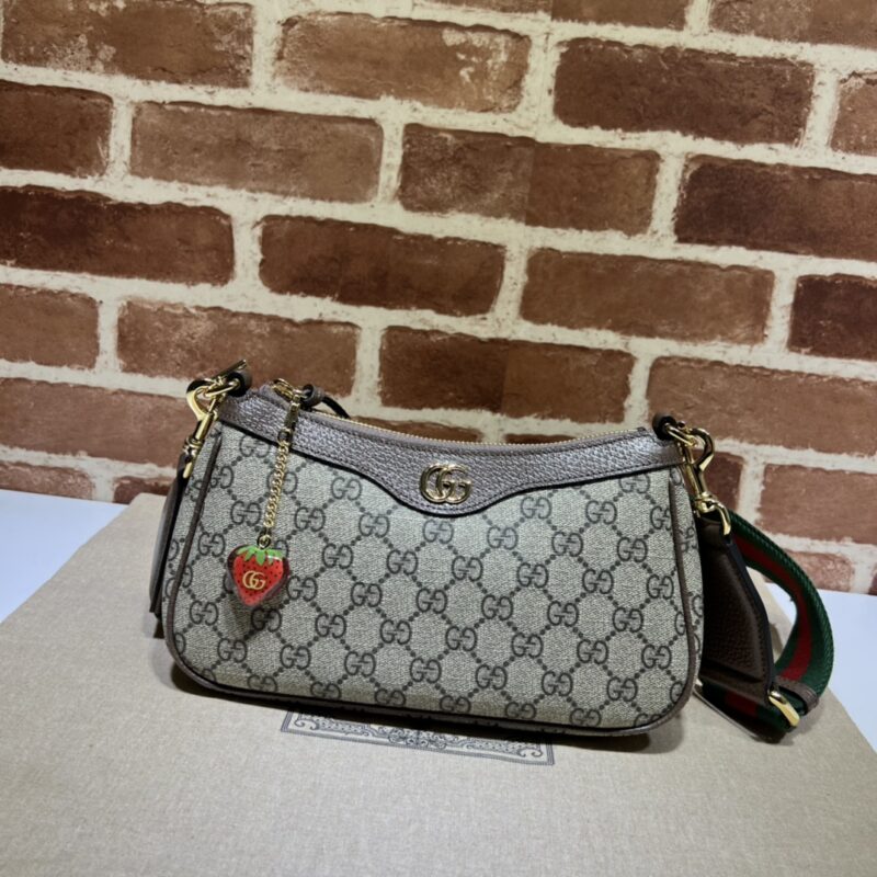 GUCCI 专柜品质，顶级原单货，实物实拍！款号735132啡pvc/啡猪纹