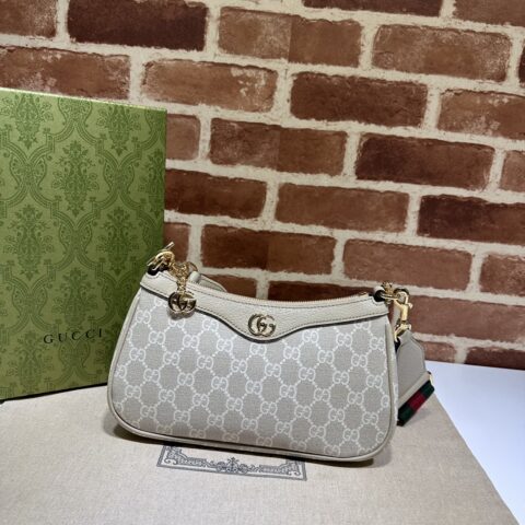 GUCCI 专柜品质，顶级原单货，实物实拍！款号735132米胶燕麦GG