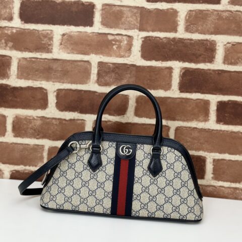 GUCCI 专柜品质，顶级原单货，实物实拍！款号795249蓝胶