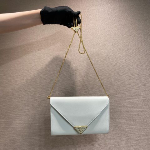 PRADA 十字纹信封包 1Bp051手包