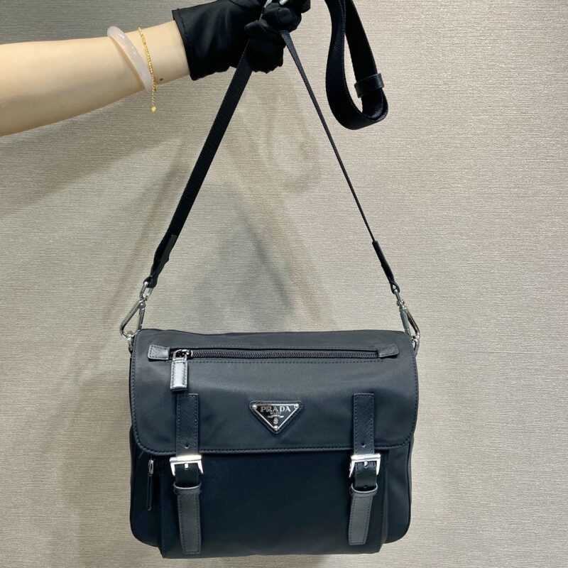 PRADA 新款邮差包 2VD071加皮带