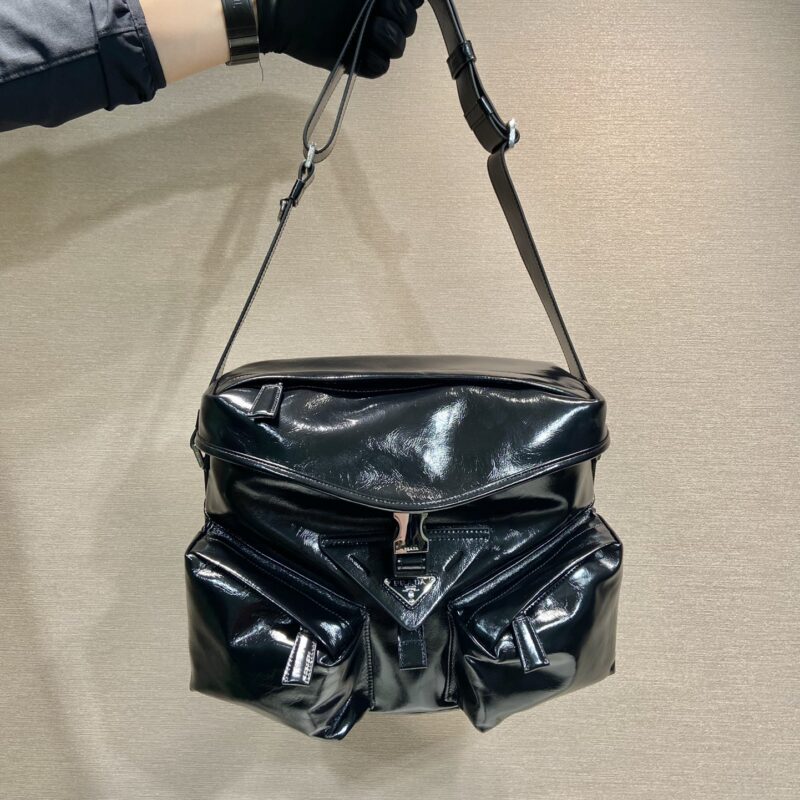 PRADA 新款男包 2VD062油腊皮