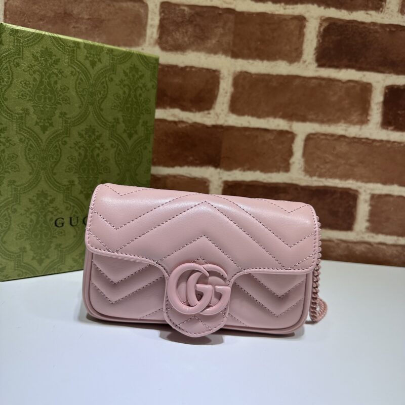 GUCCI 专柜品质，顶级原单货，实物实拍！476433粉皮粉G