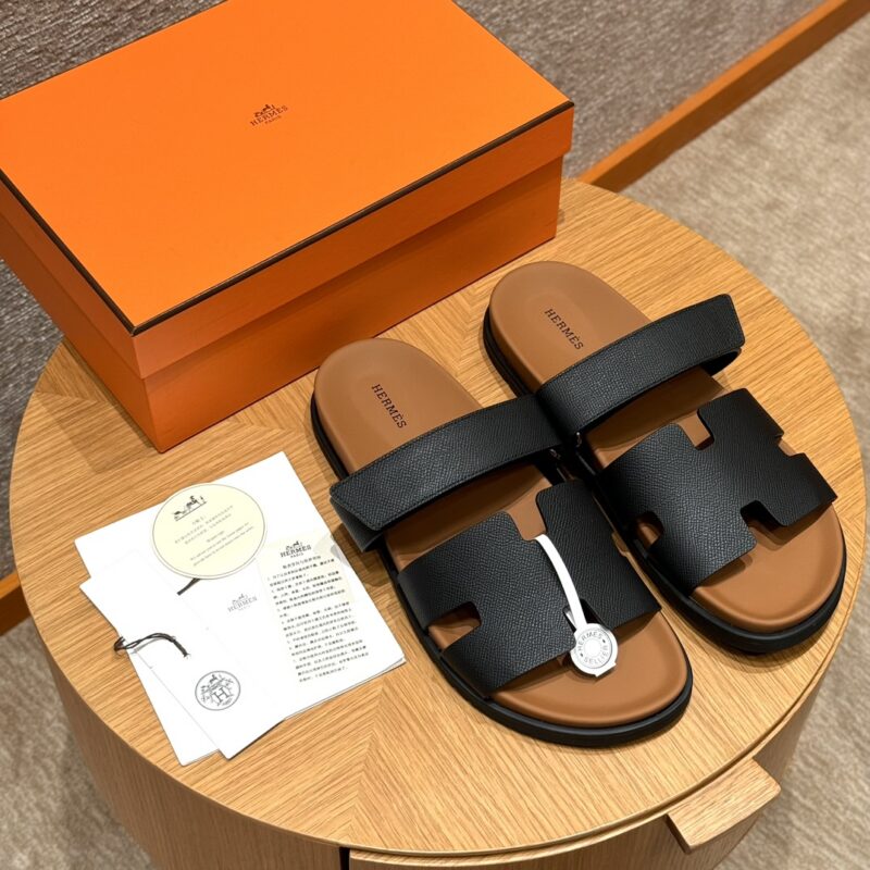 HERMES  180 CHYPRE SANDAL 老舅鞋 颜色/Colour：黑色/89/Noir