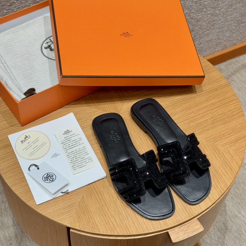 HERMES 款式/Style :181 Oran 拖鞋 颜色/Colour:黑色/ck89/noir