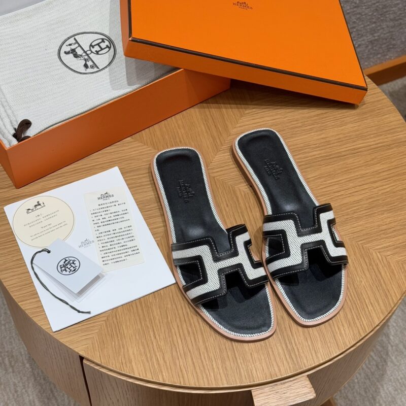 HERMES 181 Oran 拖鞋 颜色/Colour：黑色/Nior