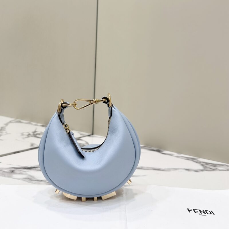 FENDI graphy迷你版、质感满满的柔软原厂牛皮 80056s