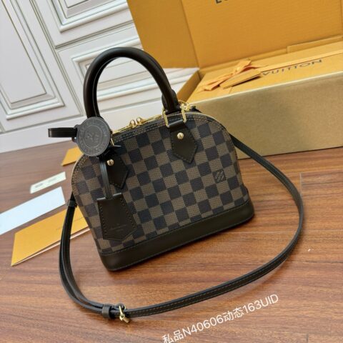 LV  独家163首发型号：N40606私品（163动态UID ）